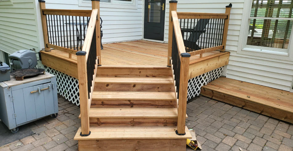 Deck Building and Remodeling Deck Building and Remodeling